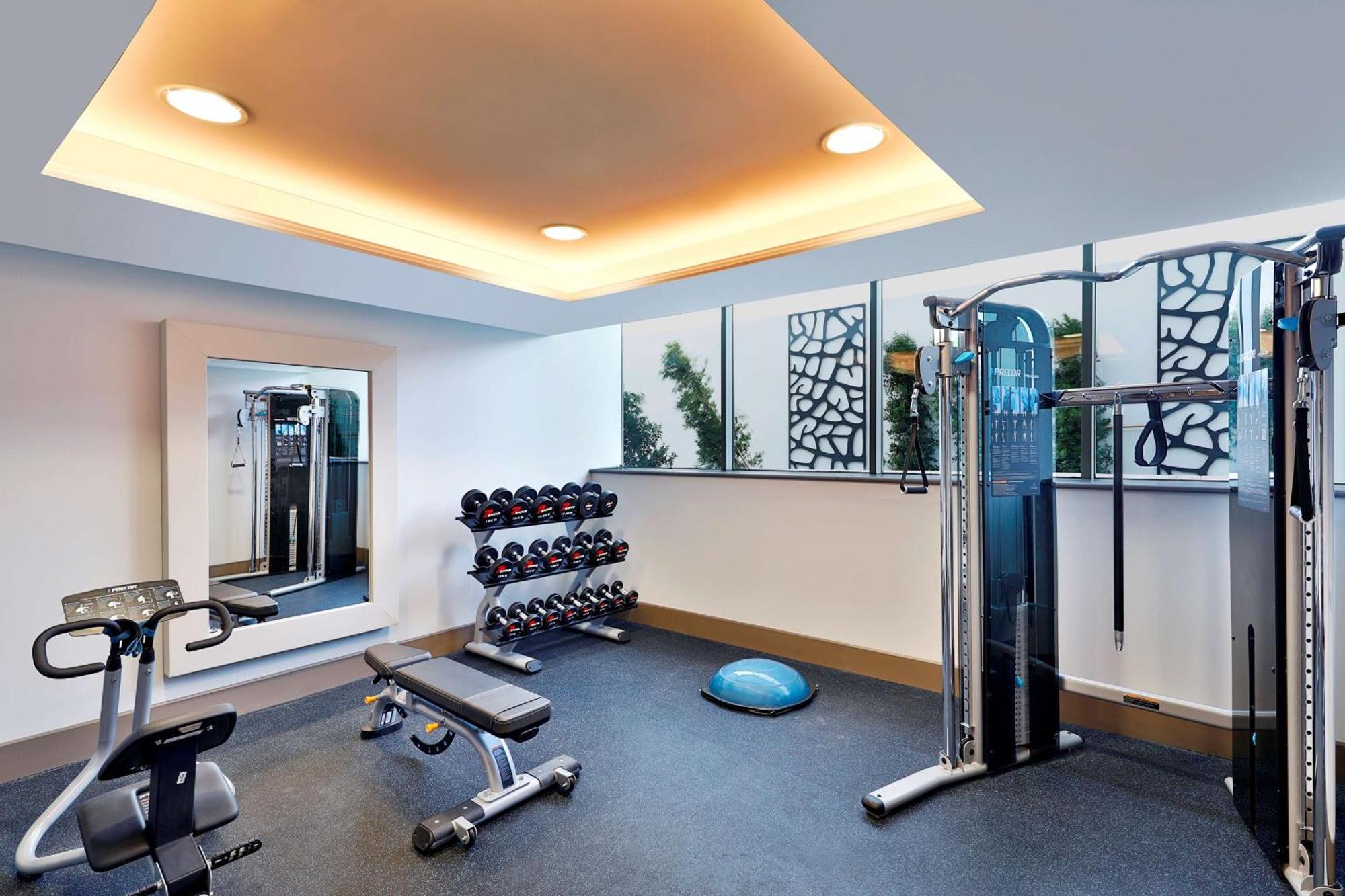 Hilton Tanger City Center Exterior photo The gym at the hotel
